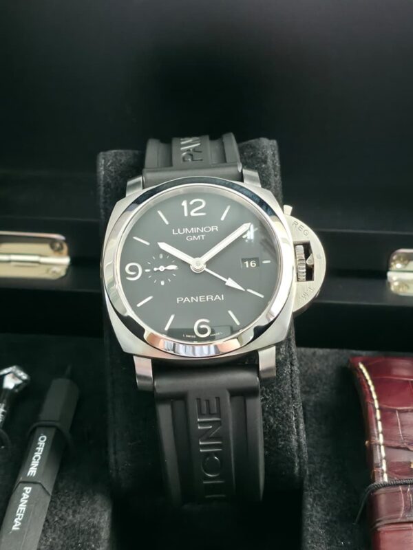 Panerai PAM 320